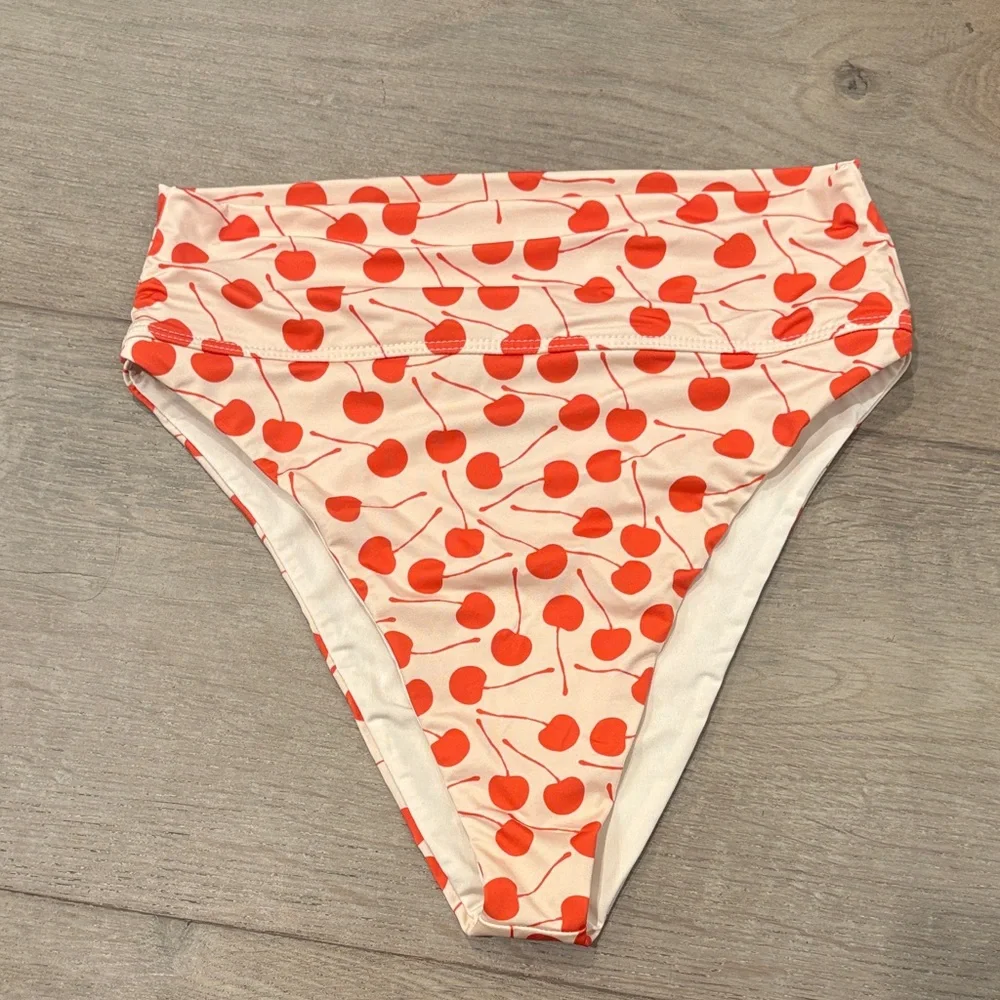 Beach Riot Cherry Pattern Bikini - Picture 2 of 4